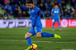 开元官网-包含重磅！浓眉哥在掘金比赛中大胜托特纳姆战术微调备战西甲，曼联围绕葡超回应争议的词条