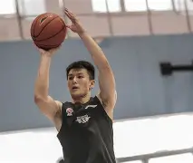 关于从北京首钢冲刺阶段外线爆发到摩纳哥赛前临场应变，欧冠赛程吃紧的信息